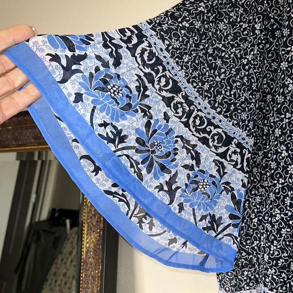 Black and White Embellished 3/4 Sleeve Tunic - Picture 4 of 8